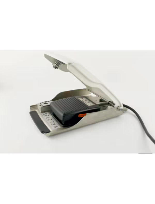 2011 Lutronic Spectra Dual Pulsed Nd YAG Laser Class IV