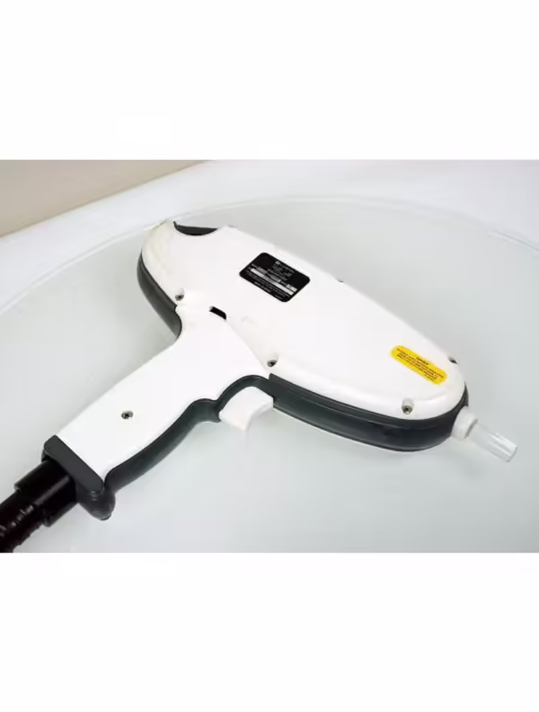 2002 Lumenis Quantum Laser Nd YAG 1064 nm 113227 Handpiece SA2050005-A w/Case