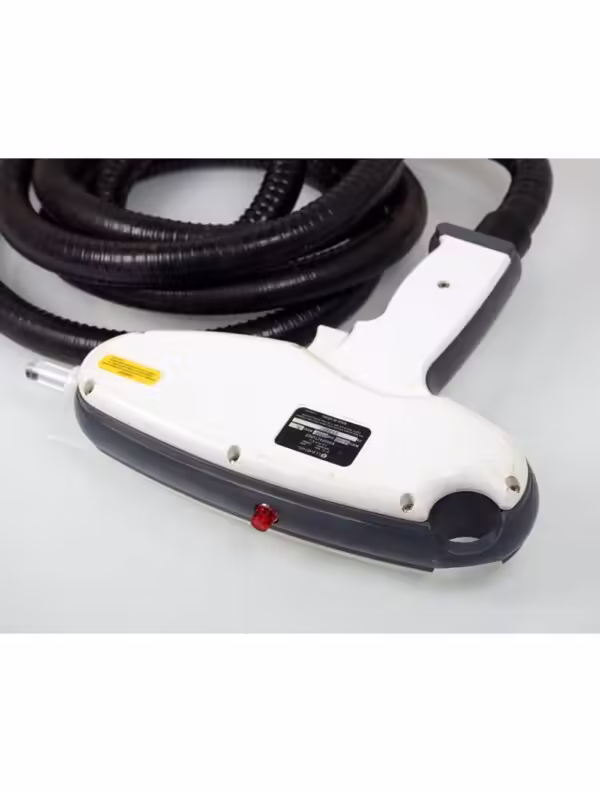 2002 Lumenis Quantum Laser Nd YAG 1064 nm 113227 Handpiece SA2050005-A w/Case