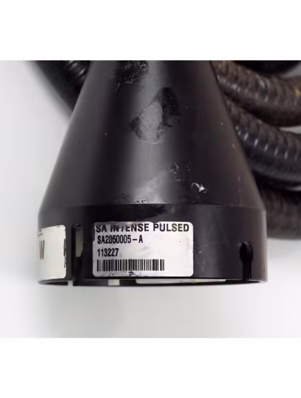 2002 Lumenis Quantum Laser Nd YAG 1064 nm 113227 Handpiece SA2050005-A w/Case